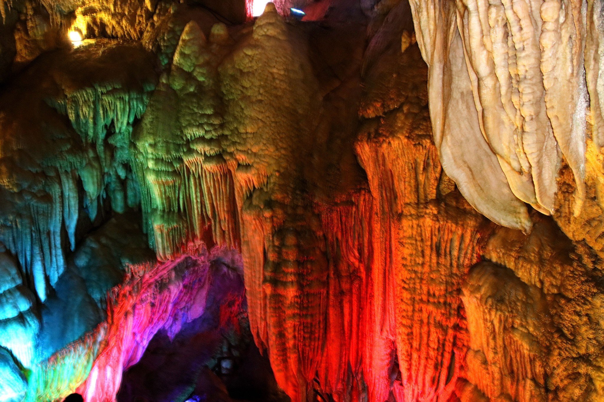 中国最深的地下水库——龙洞,是否真的存在?