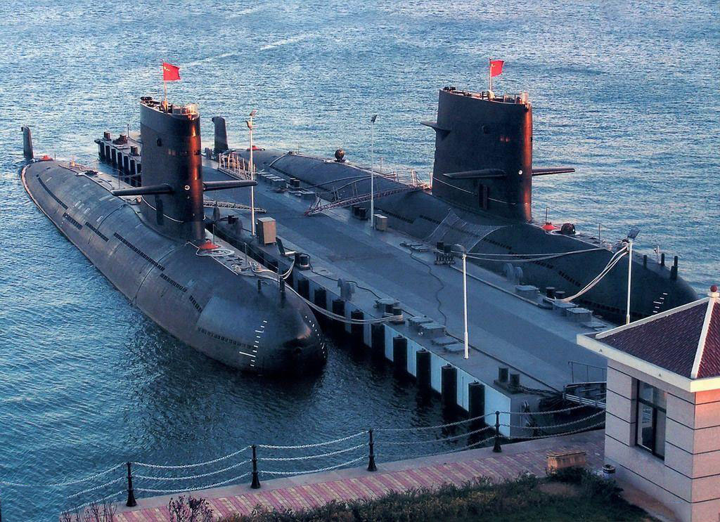 093核动力潜水艇图片图片