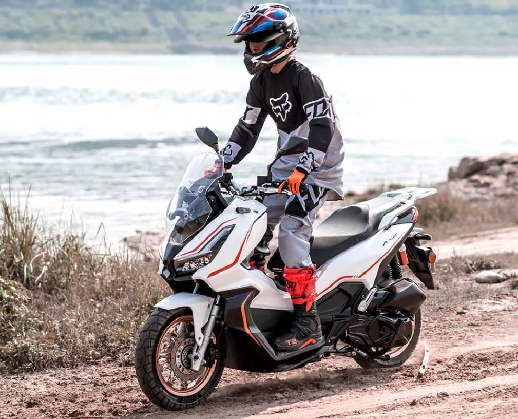 天鹰tt150上市,售价13980元起