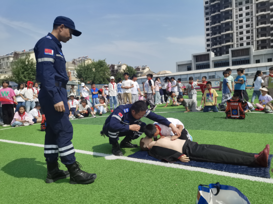 全椒县十字镇开展"防溺水安全教育进校园"活动