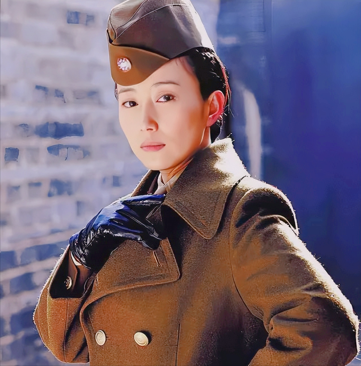 1941年的一个夜里,周志英与戴笠一番云雨之后,再次逼问他何时与自己