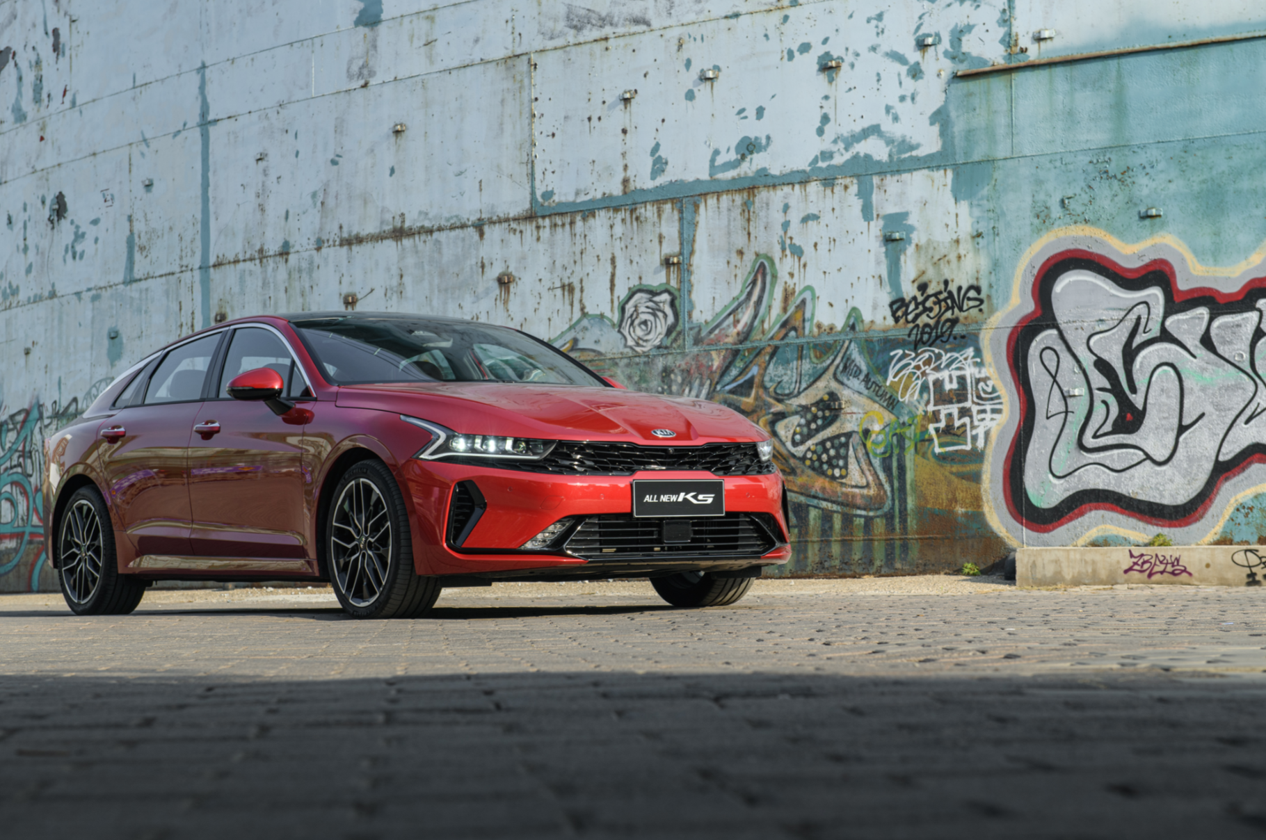 超额满足年轻人 试驾起亚k5凯酷380t