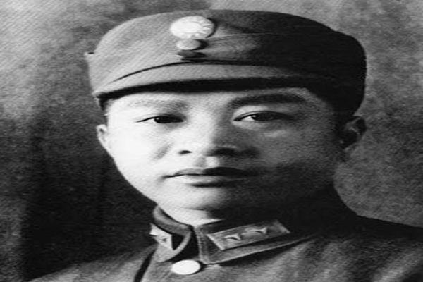 八路军的师长与新四军的军长到底谁大?