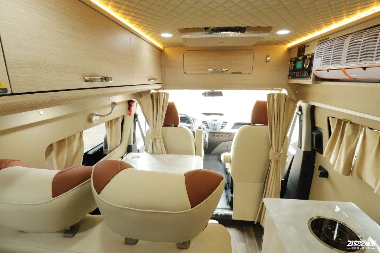 不到20万买福特房车?2.0t汽/柴油动力,还能选横床/纵床布局