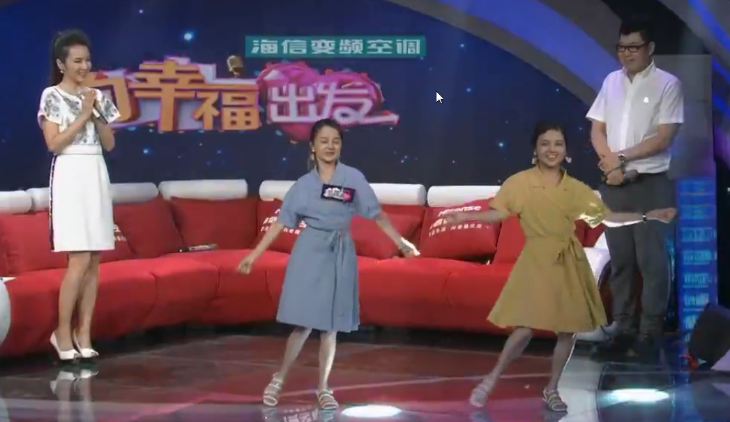 "最美袖珍女孩"甜甜,身高1米3嫁1米5老公,她的爱情让人羡慕