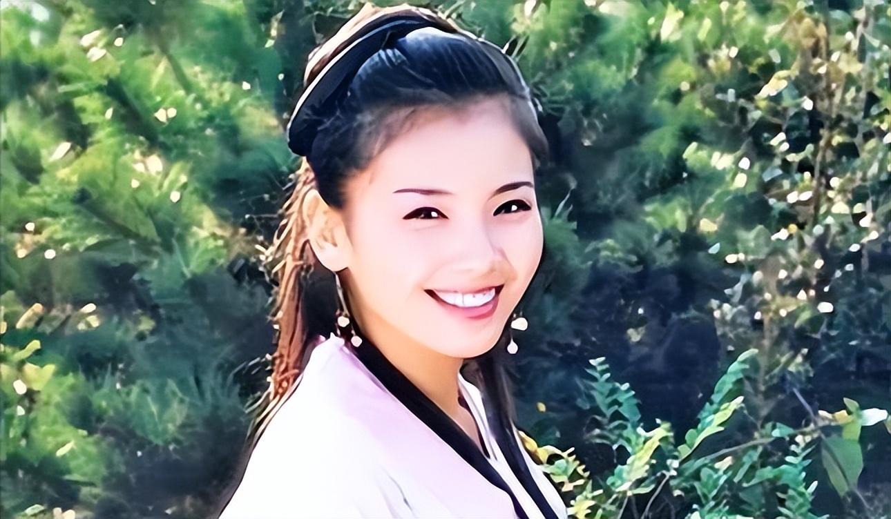 刘涛的"底裤"被扒光,一女星称:为了上位无所不用其极!