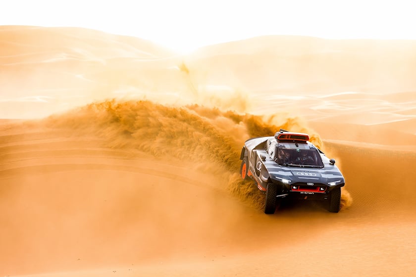 沙漠赛车电影图片