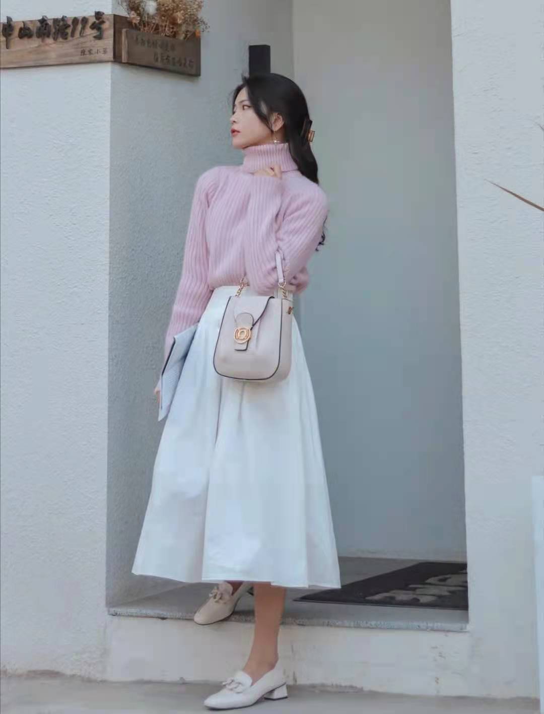 温柔的女人味穿搭分享,春天这样穿,尽显你的知性优雅和不俗气质