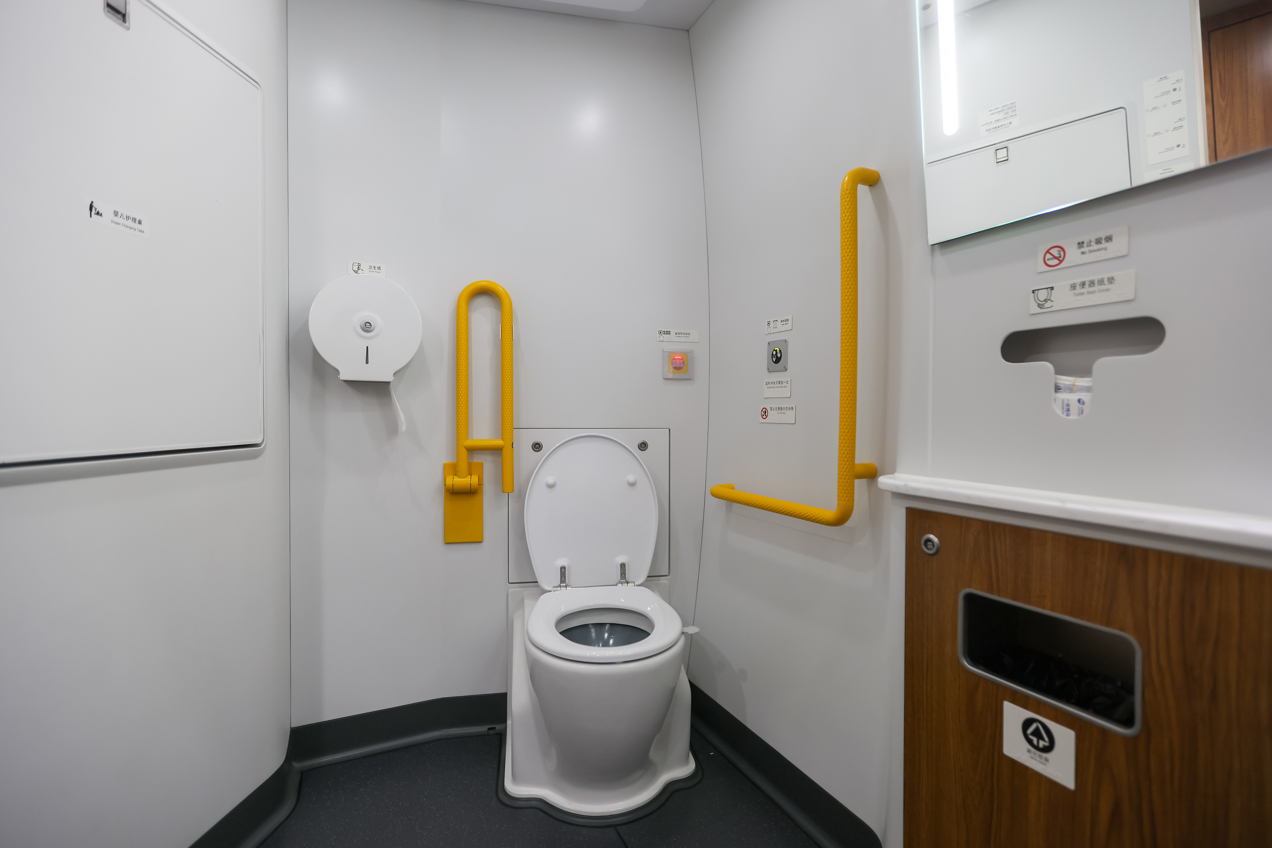 复兴号智能动车组来了