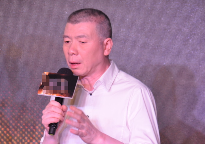 曝冯小刚选角内幕!公开选妃陪睡上位,当红女星或牵连其中