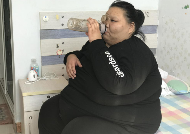 400斤胖妞增肥图片