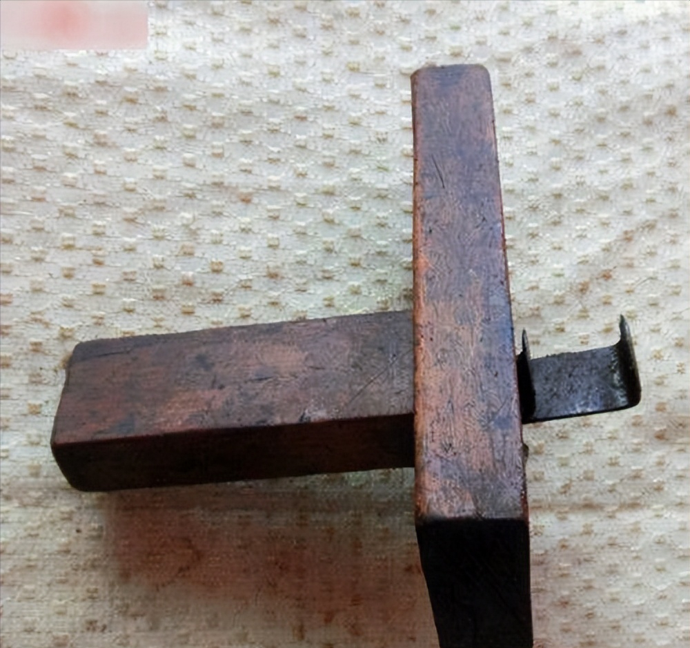 第十九个老物件:手镰