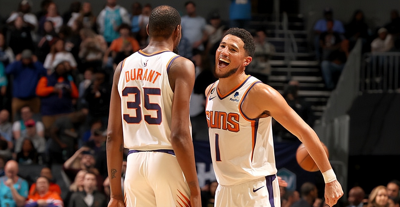 杜兰特刚来布克就拿到周最佳连续3场35场均36分5板8助