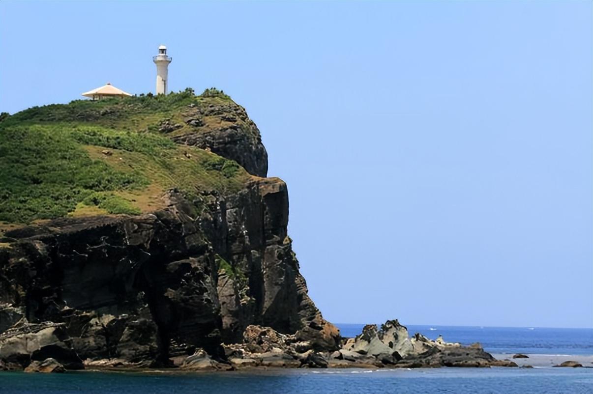 回归日本的琉球岛备受打击