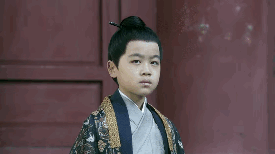 "小范闲"韩昊霖,1年9戏,他会成为下一个小小彬吗?