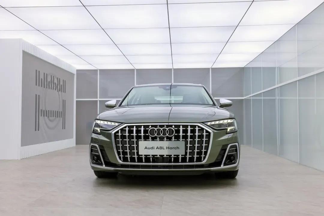 2023款奔驰s350曝光,大饼轮毂 迈巴赫套件,新增3.0t柴油v6