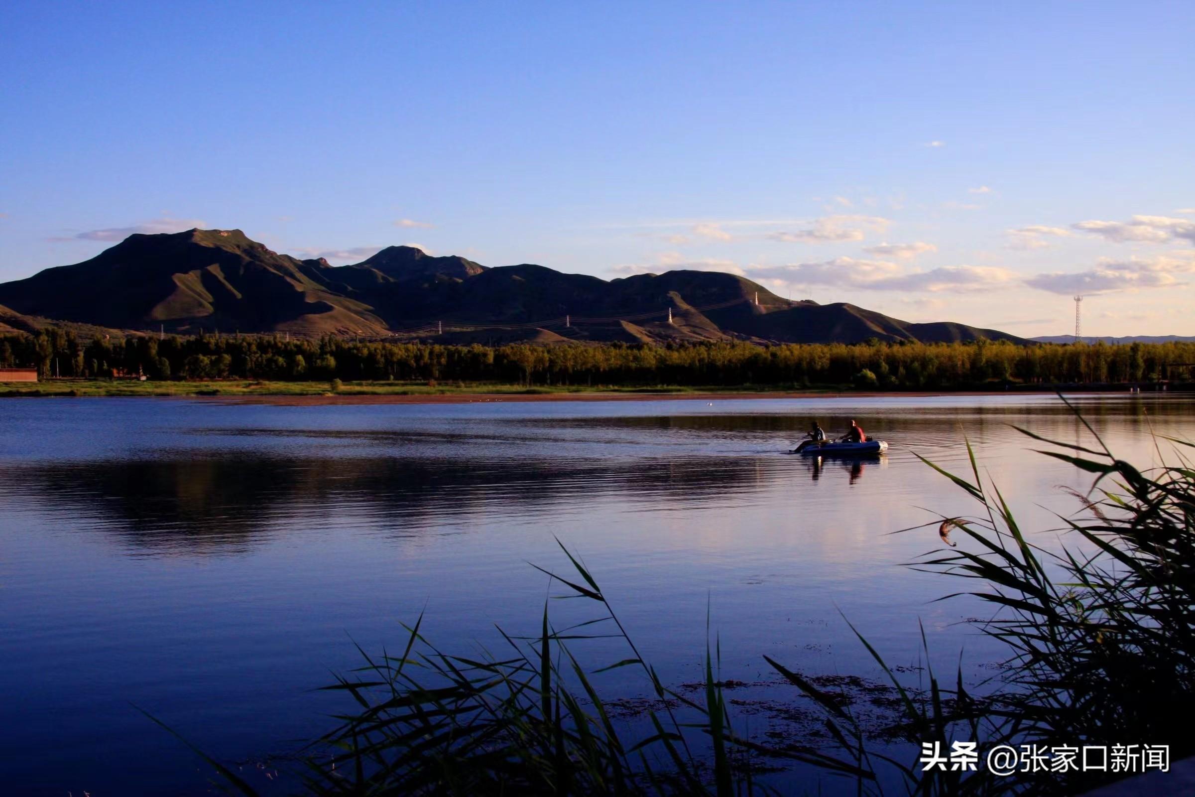 张家口天鹅湖风景区图片