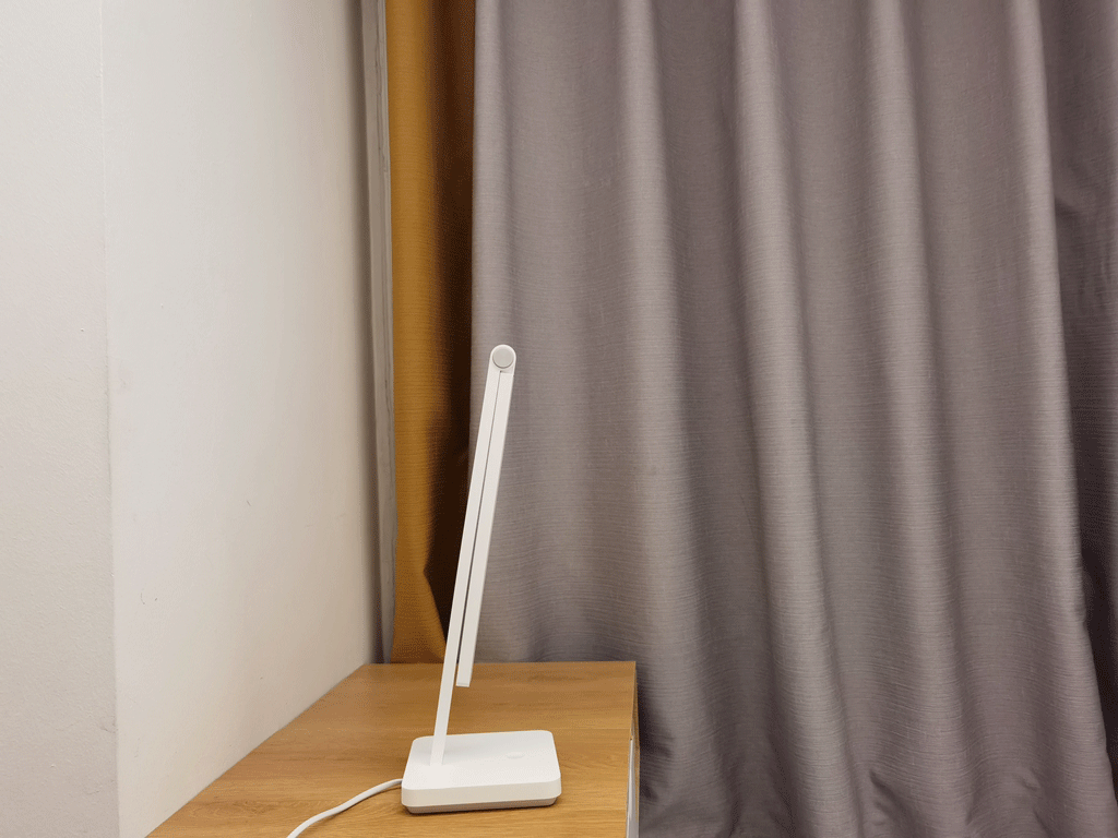 米家再出智能台灯lite:国标a级照度 218°翻转,售价不到百元