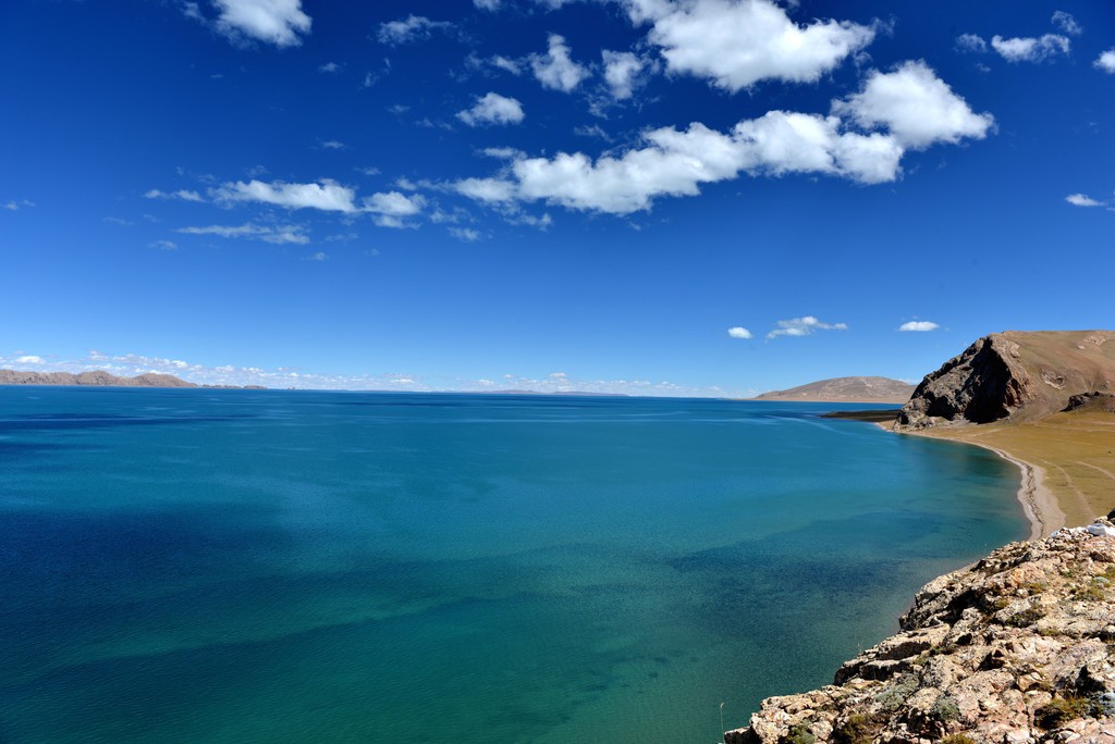 青海"魔鬼湖",离奇事不断,通往地府的入口?被实锤了!(下)