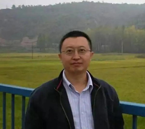 东北师大不幸猝逝书记与吉大哲学系友,吉大哲学系育英哺华了不起