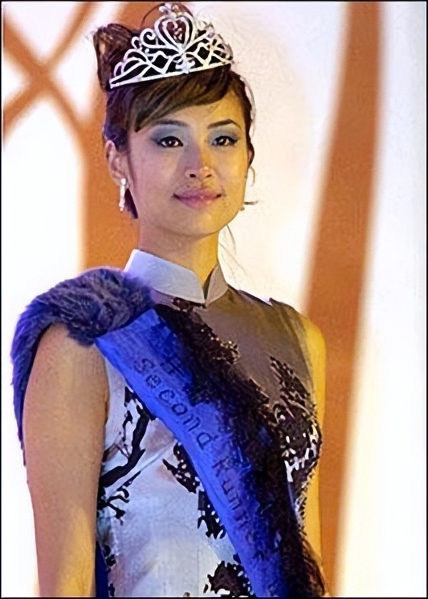 女排首任队长曹慧英:成名后退役结婚下海经商,今女儿是她的骄傲