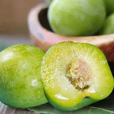 沿河县地标特产沙子空心李上市了