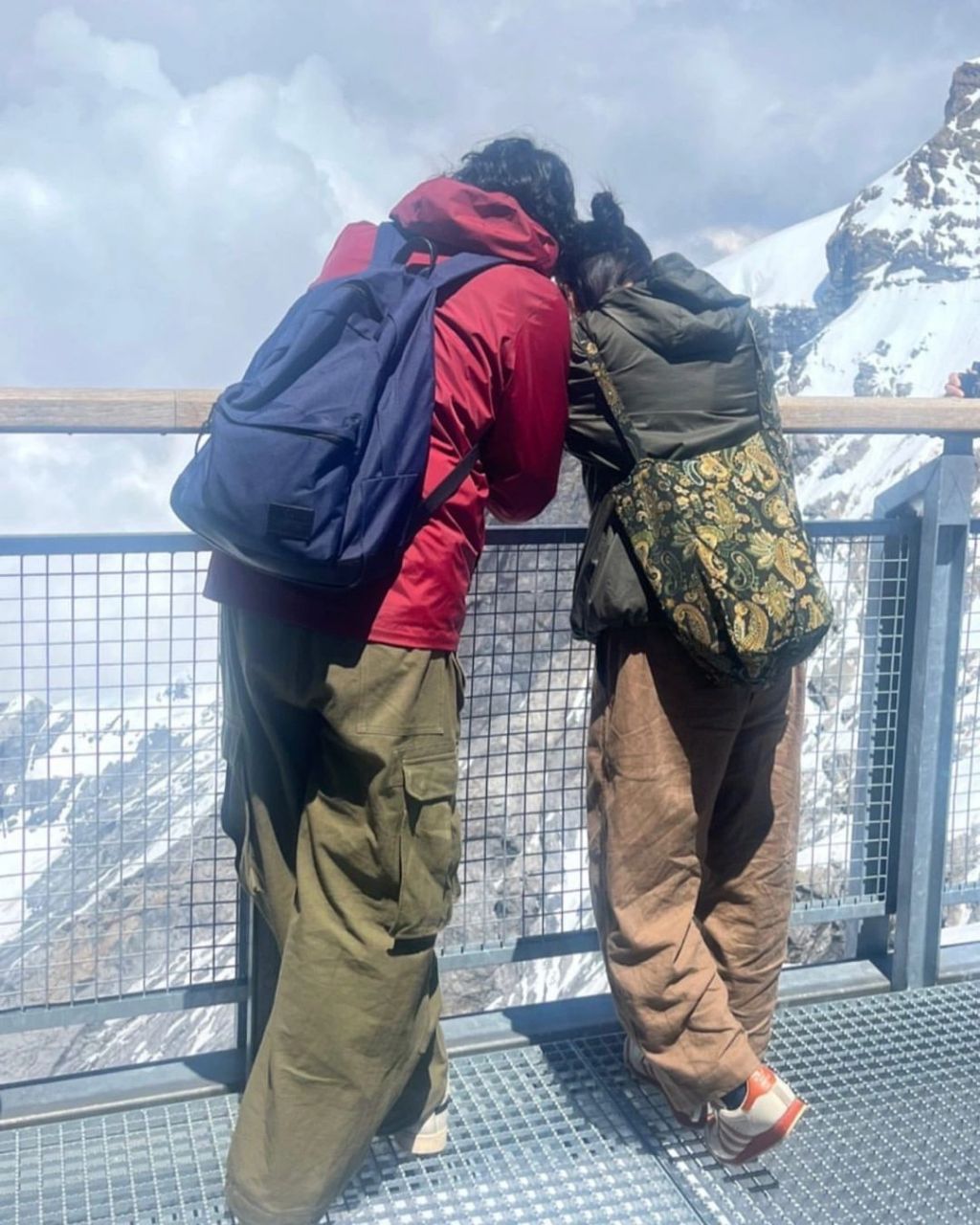 李孝利跟老公旅行15 在瑞士旅行中的李孝利07李尚顺9893 穿着