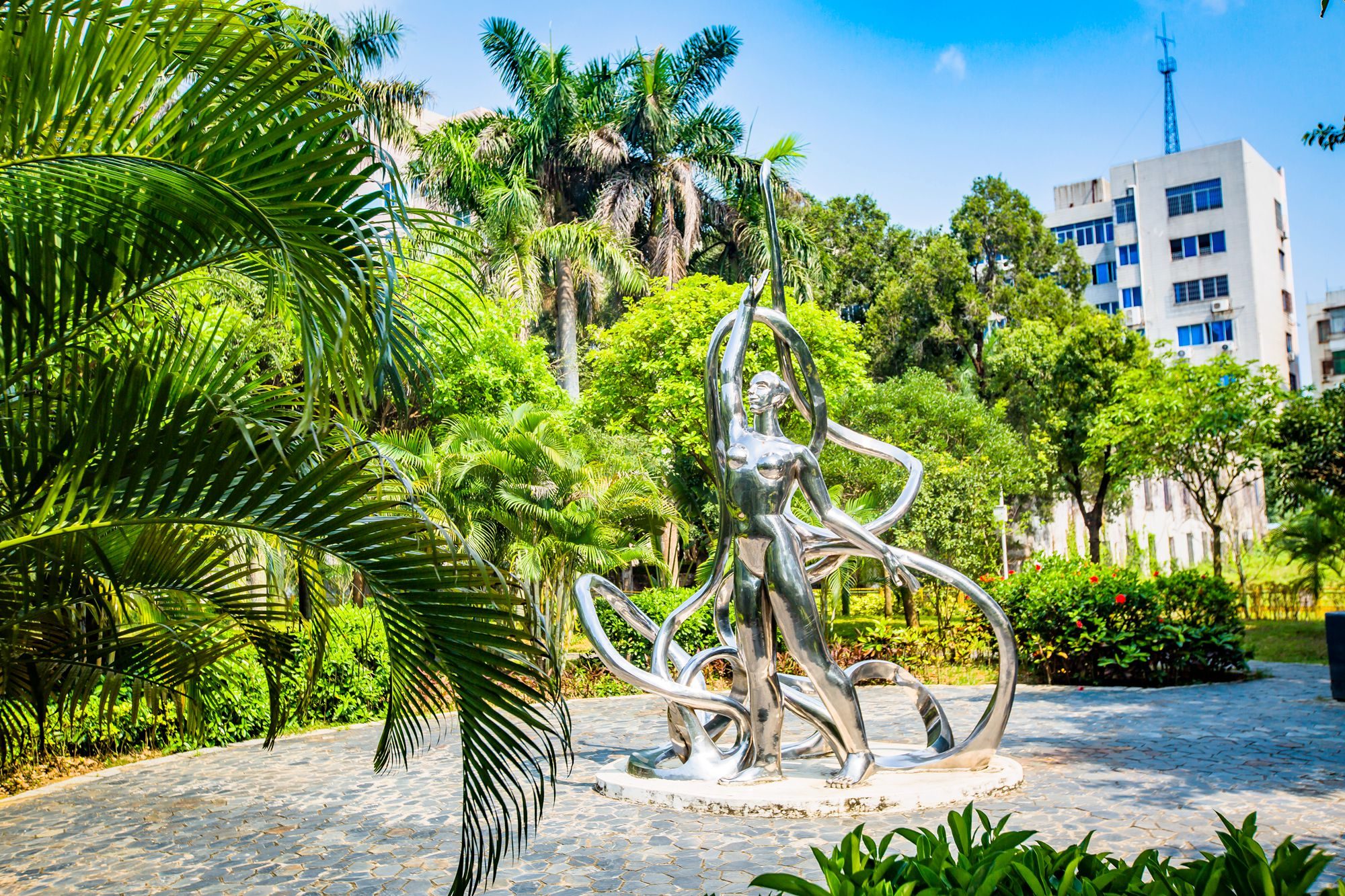 北海长青公园,风光旖旎,环境优美,是市民休闲娱乐的好去处