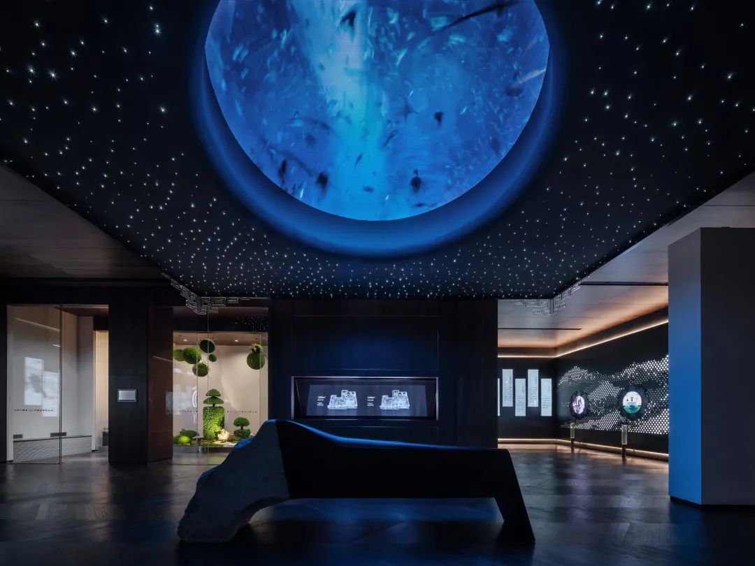 首发|本末笨泥设计/沉浸式工法展厅:将理性推向极致便是感性