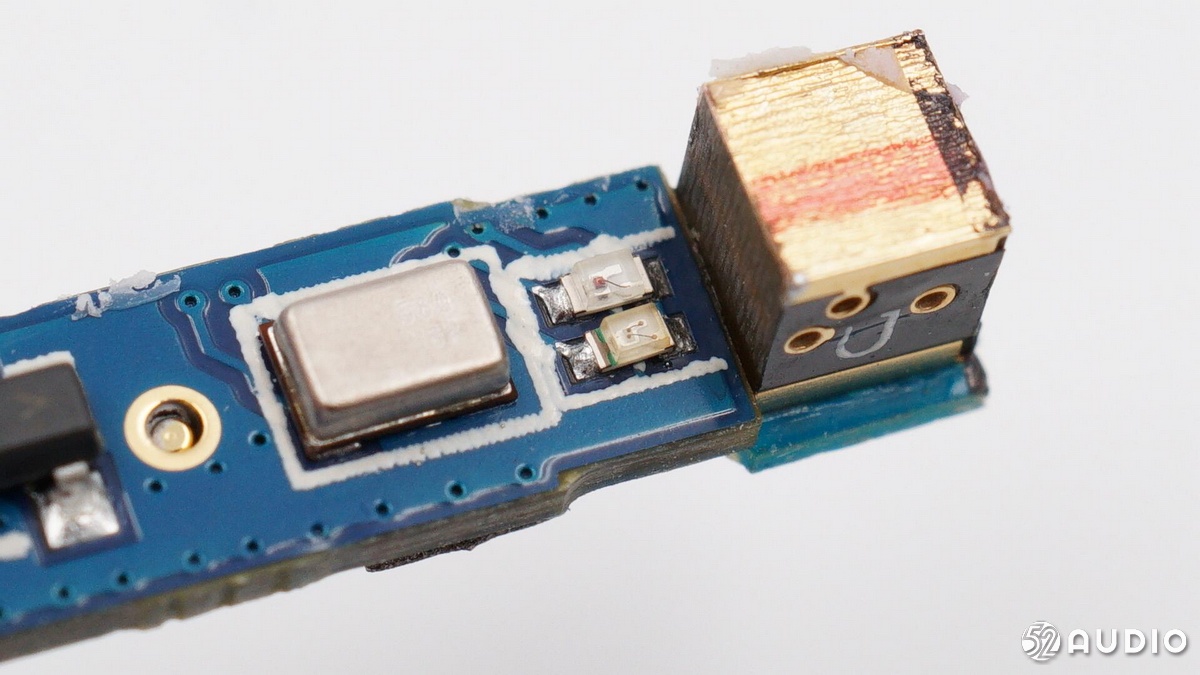 拆解报告:qcy t5真无线蓝牙耳机