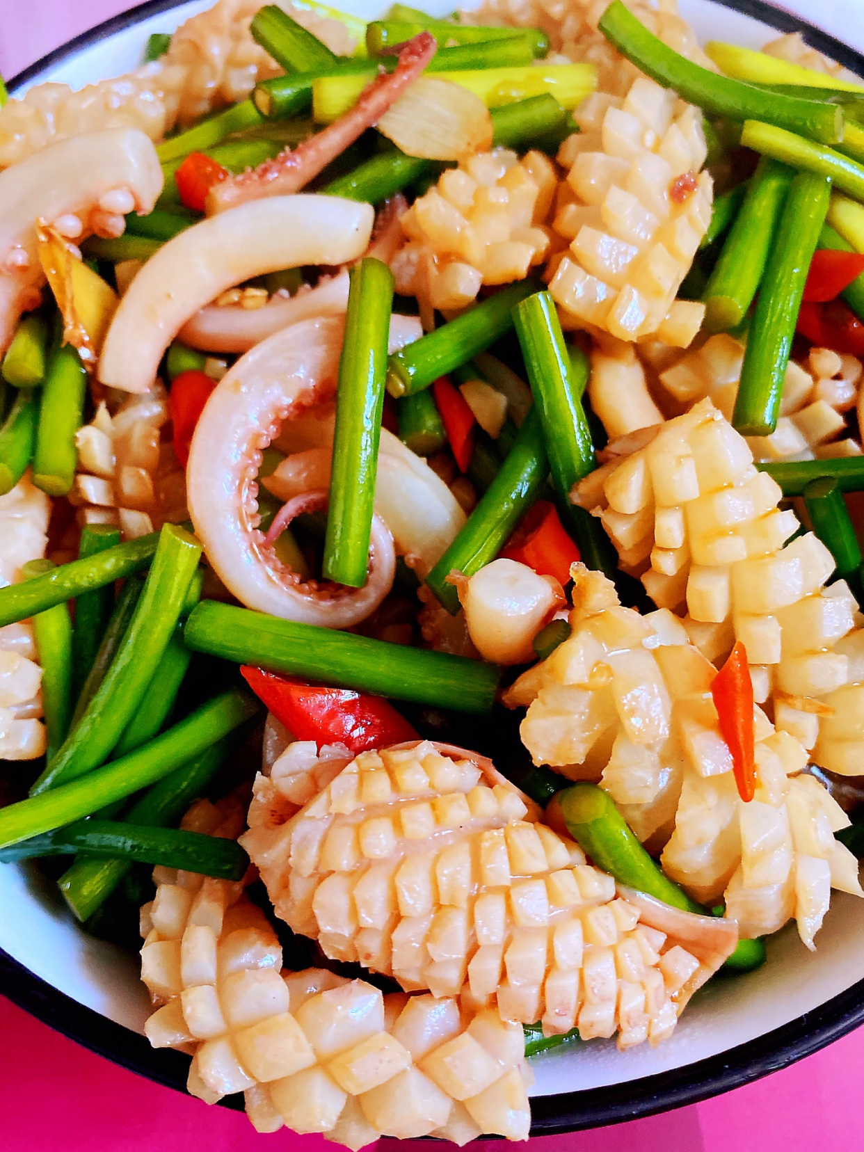 蒜苔炒鱿鱼的做法!