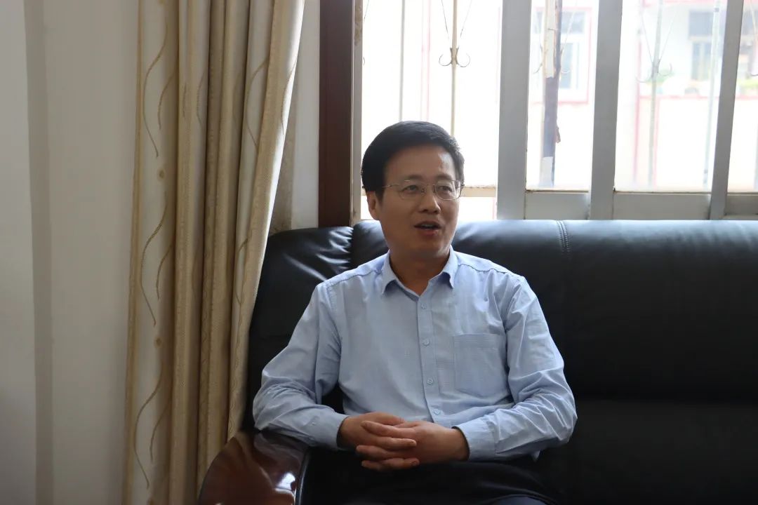 刘中青到宛城法院调研指导工作