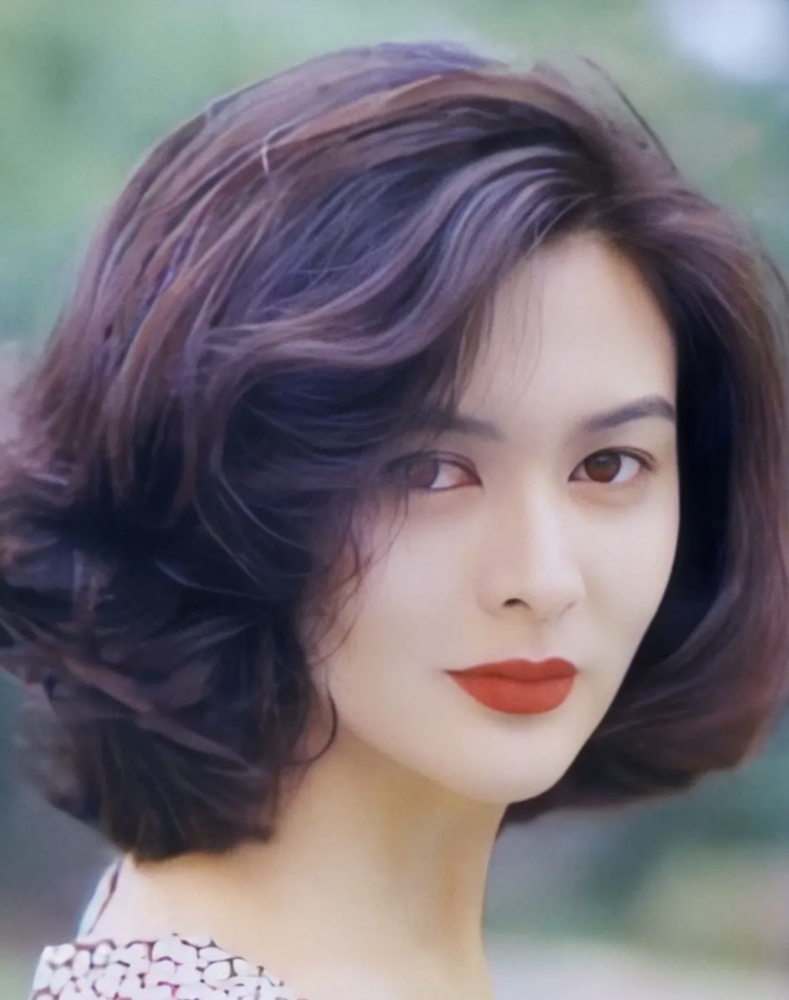 关之琳父亲关山:女儿28年不理他,去世后关之琳为他买400万墓地