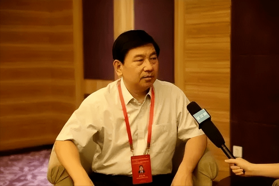 丹志民,从零开始,身家48亿,坐上了百亿的面粉龙头