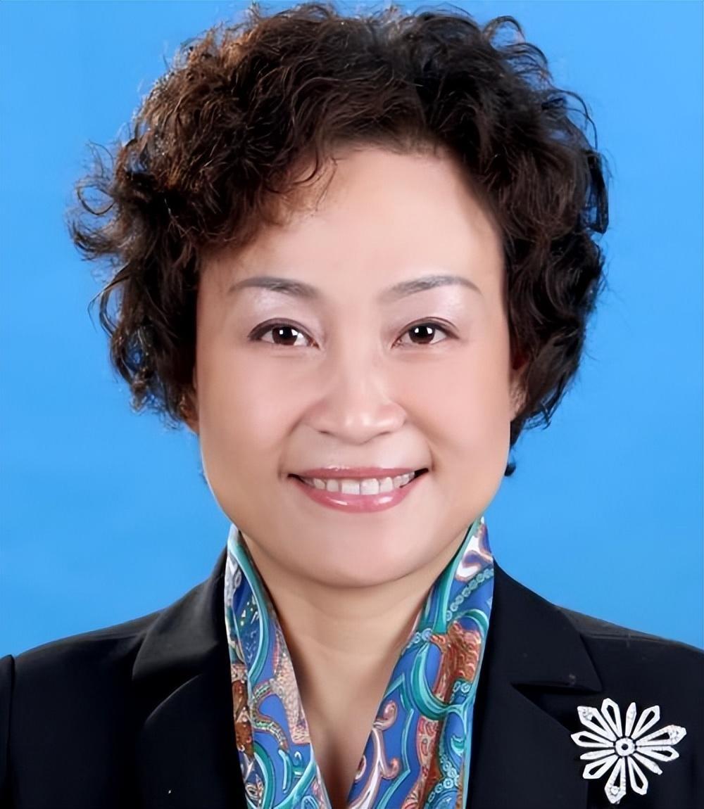 纪实:"蛇蝎女贪"贺雪梅:敛财千万,捉奸在床令丈夫自杀