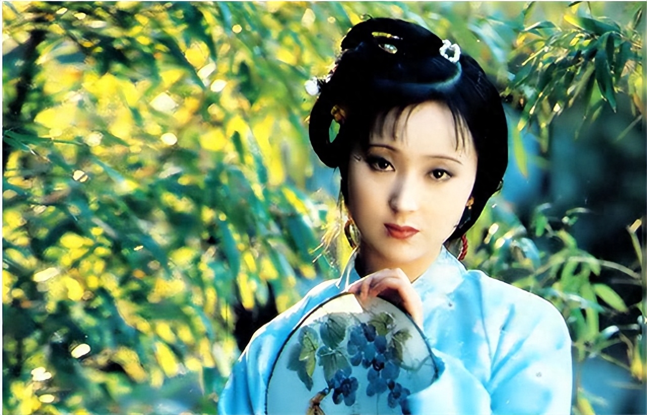 2007年上亿身家的林黛玉扮演者陈晓旭病逝去世时反复哭喊妈妈