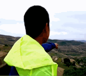 热点|搬砖男孩国防科大毕业后申请赴疆：山还是那座山，但不再是束缚