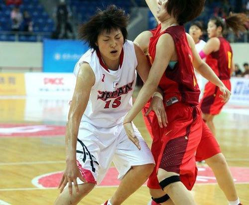 "篮球女神"王岑静:入日本籍后4次带队击败中国队,退役想回国