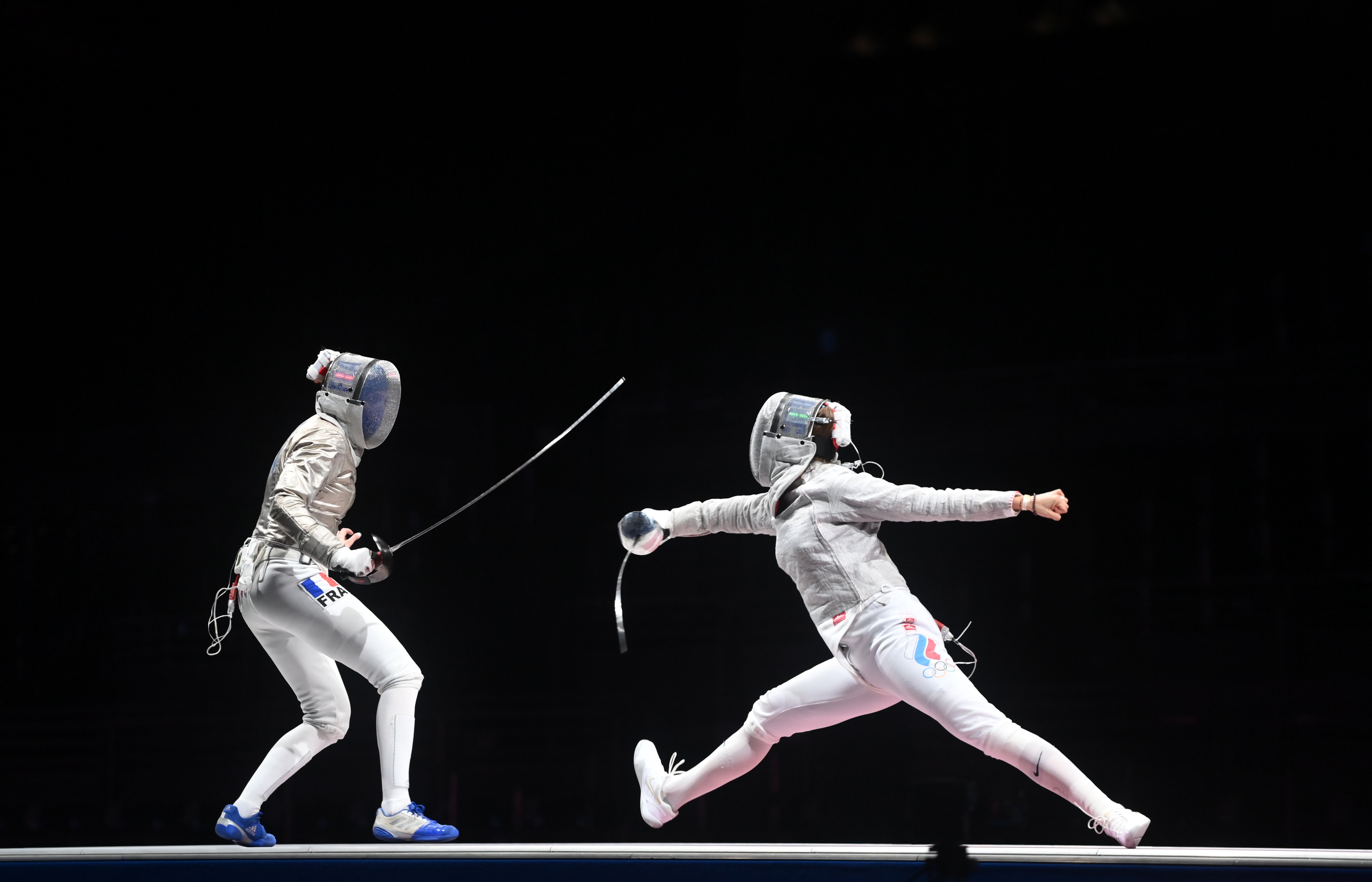击剑——女子团体佩剑:俄罗斯运动员夺冠