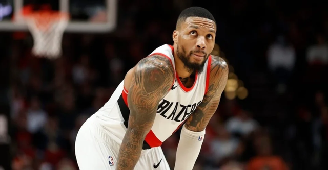 nba重磅交易,开拓者一哥利拉德加入雄鹿,他与字母哥的挡拆无解