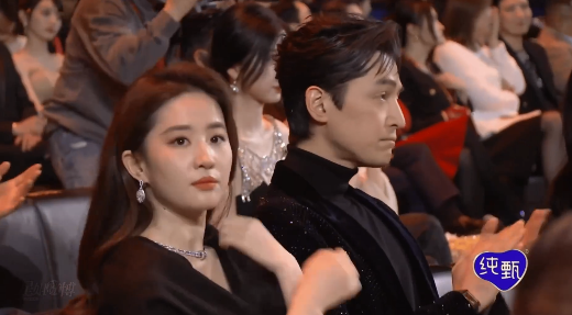 刘亦菲胡歌世纪同框再现仙剑奇侠传回忆杀