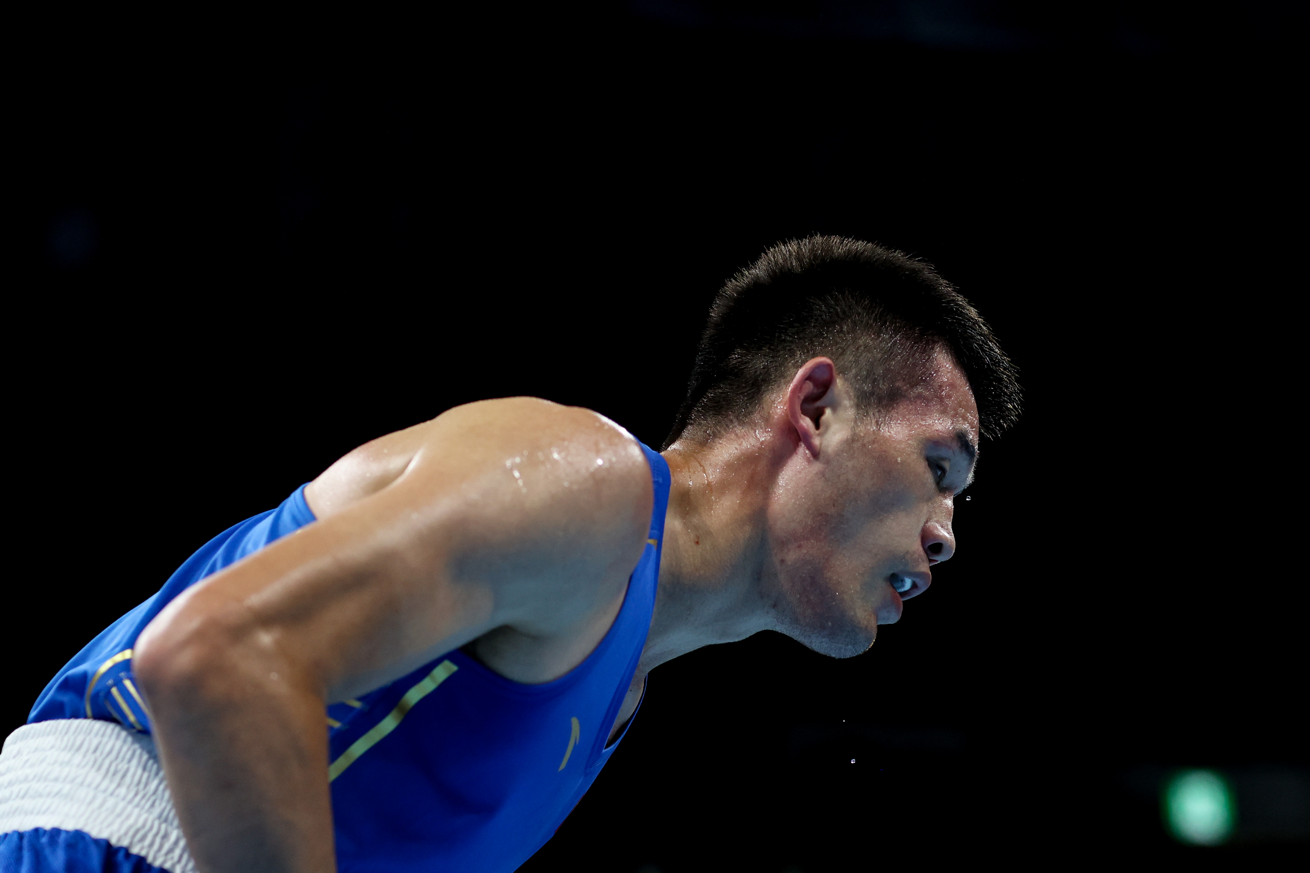 拳击——男子75-81公斤级:陈大祥晋级