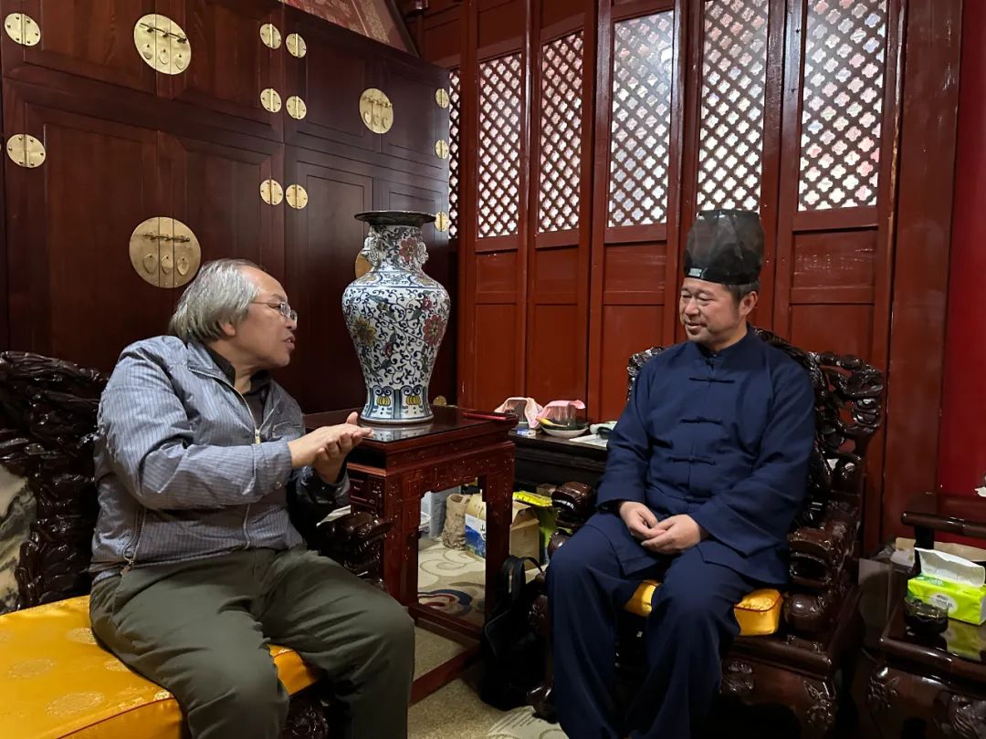 著名学者李远国先生到省道协龙泉观参观交流