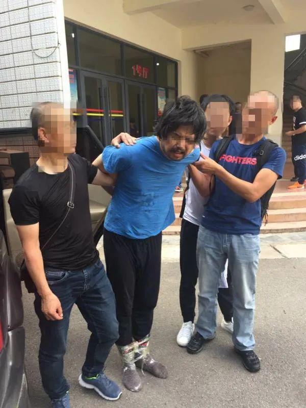 复旦女硕士哭诉遭同学性侵,其丈夫痛下杀手,夫妻逃亡19年后落网