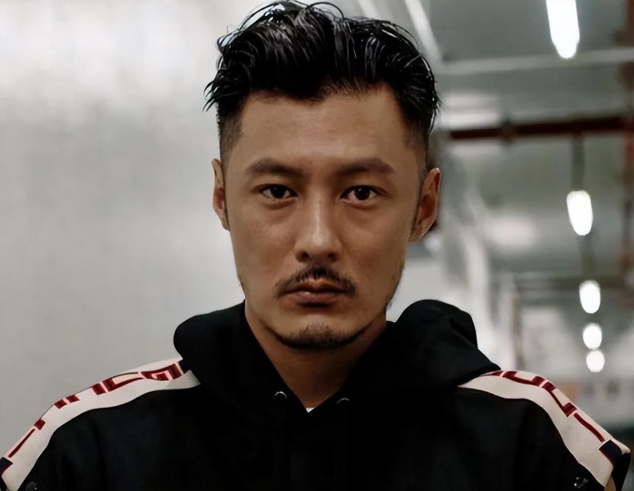 余文乐为什么那么有钱