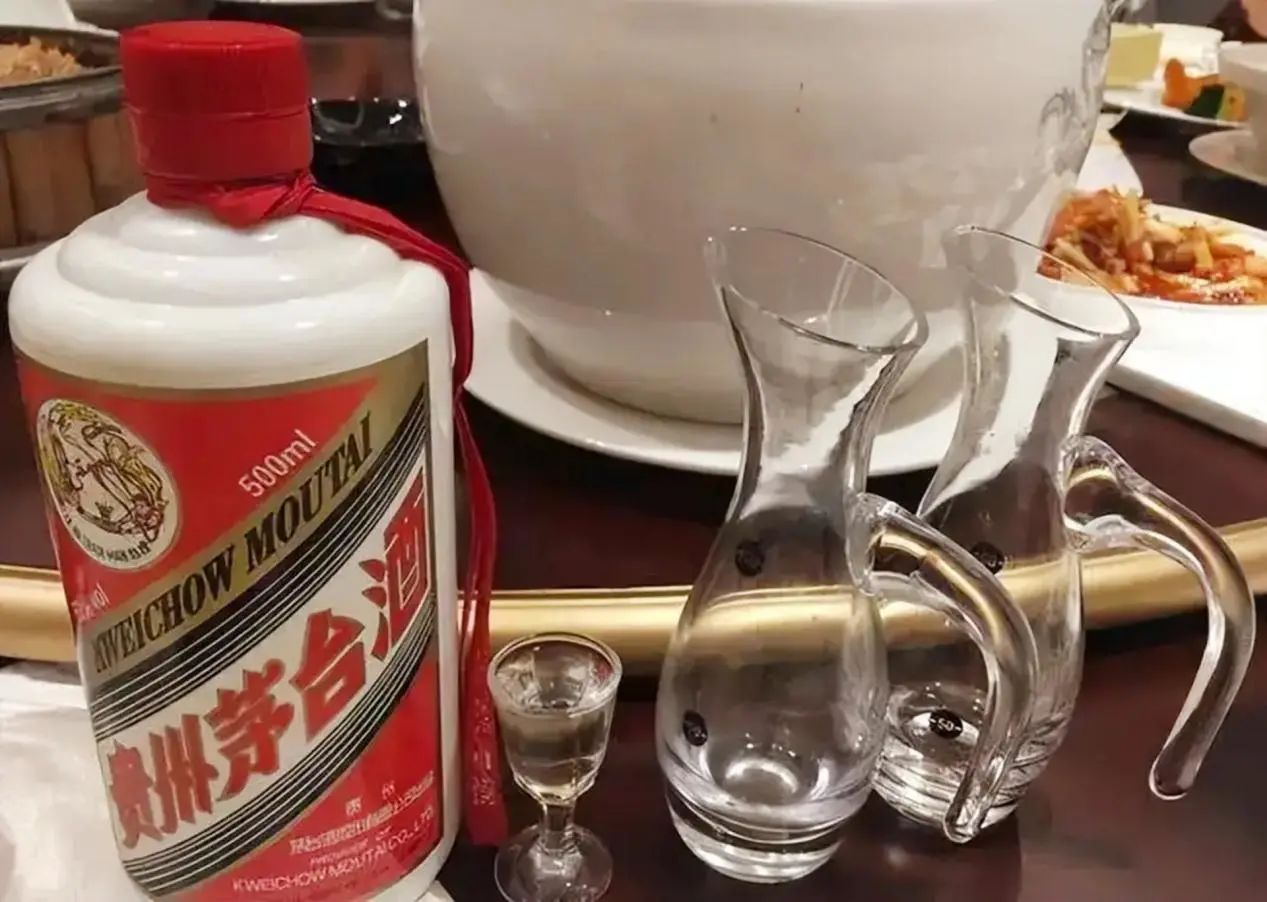 珍酒和茅台图片