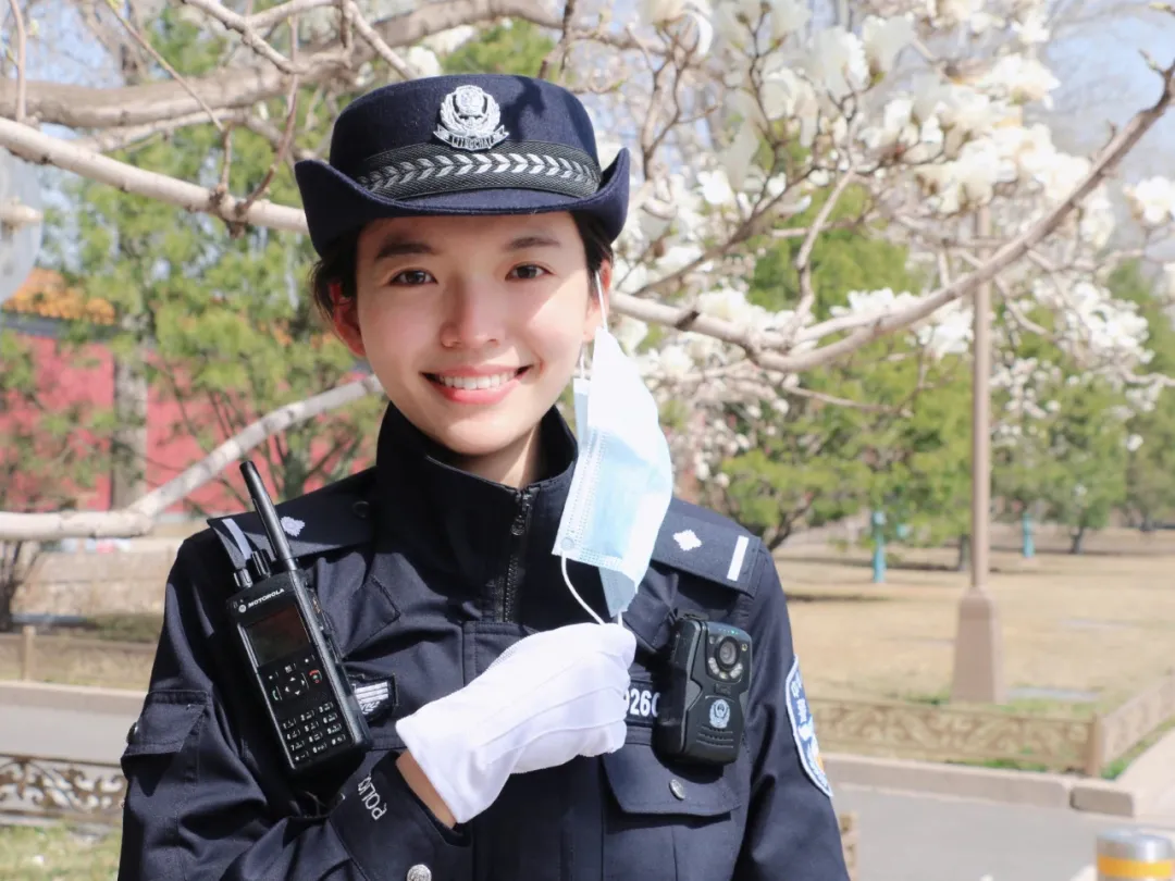 警察的春天来了