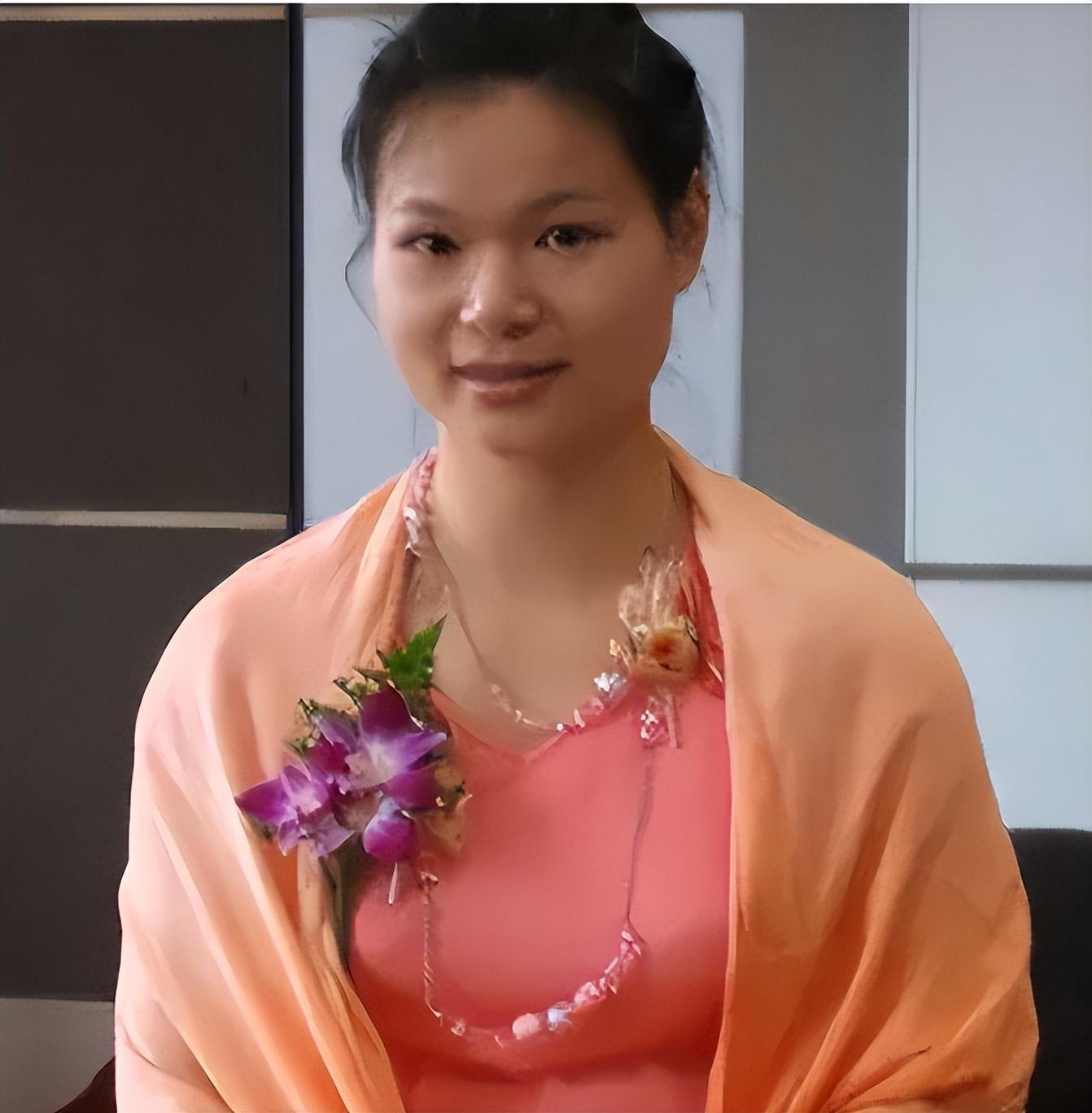 奥运冠军陈晓敏399万元高价拍卖所有金牌退役后辞去公职移民