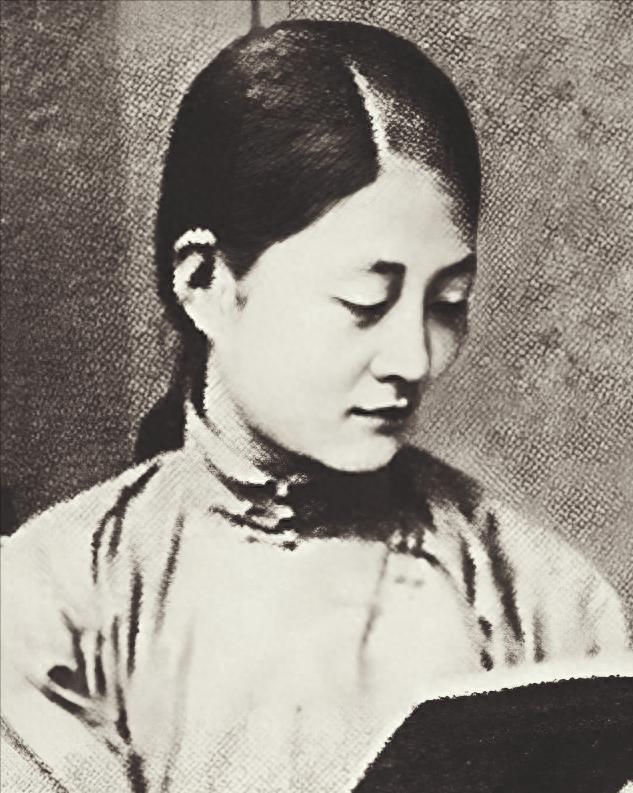 毛新明的家族传承:忠贞报国的荣光