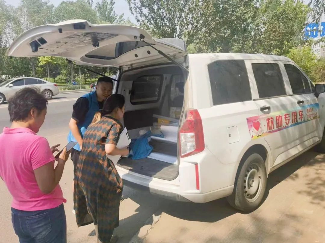 北京经开区博兴街道多措并举开展"夏季送清凉"专项救助行动